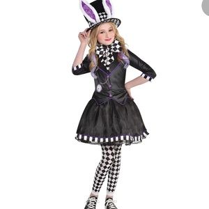 Elise in the wonderland
